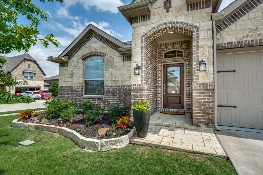 1364 Lake Grove Drive, Little Elm, TX 75068 - Image #3