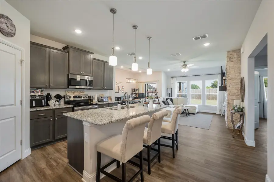 117 Mustang Drive, Lindsay, TX 76250 - Image #3