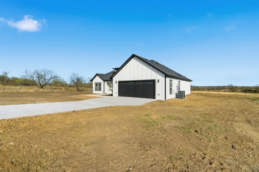 9616 Granda Vista Way, Joshua, TX 76058 - Image #2