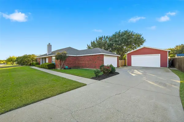 1021 Scenic Drive, Justin, TX 76247