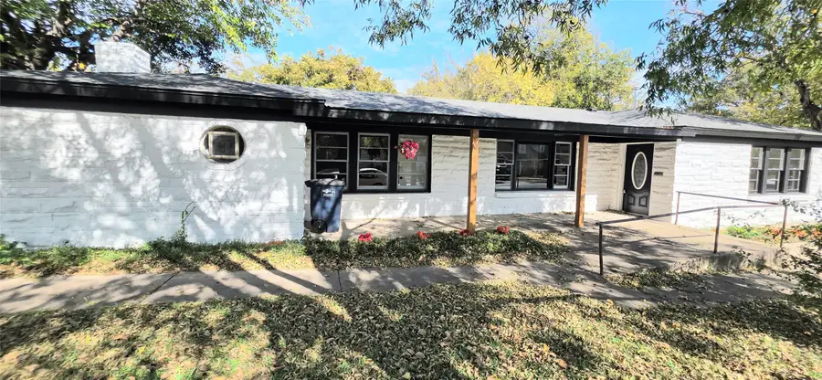 5640 Fursman Avenue, Fort Worth, TX 76114 - Image #2