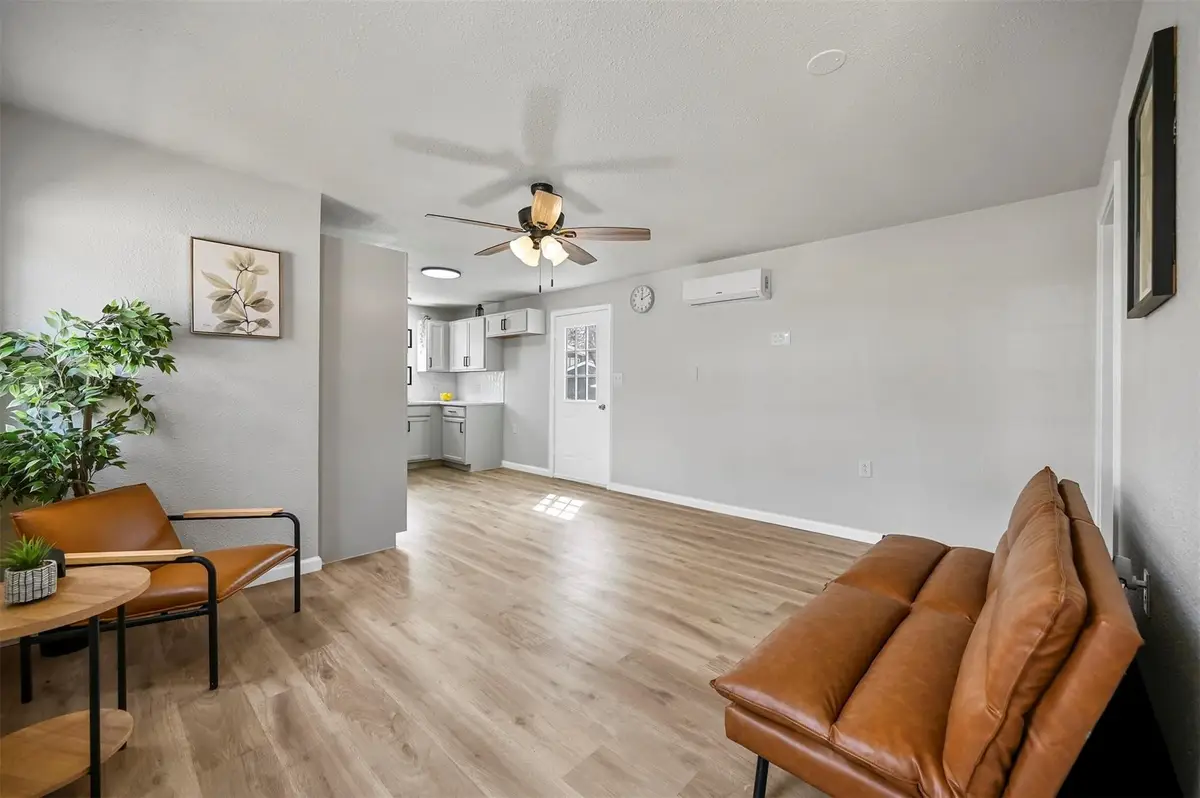 88 Live Oak Street, Alvarado, TX 76009 - #1