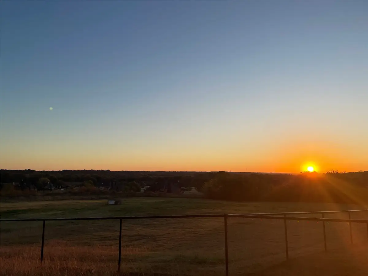 102 Windmill Road, Aledo, TX 76008 - Image #1