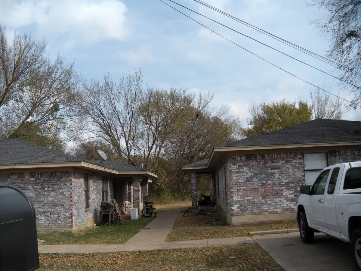 1450-1452 Fitzhugh, Paris, TX 75460 - Image #1