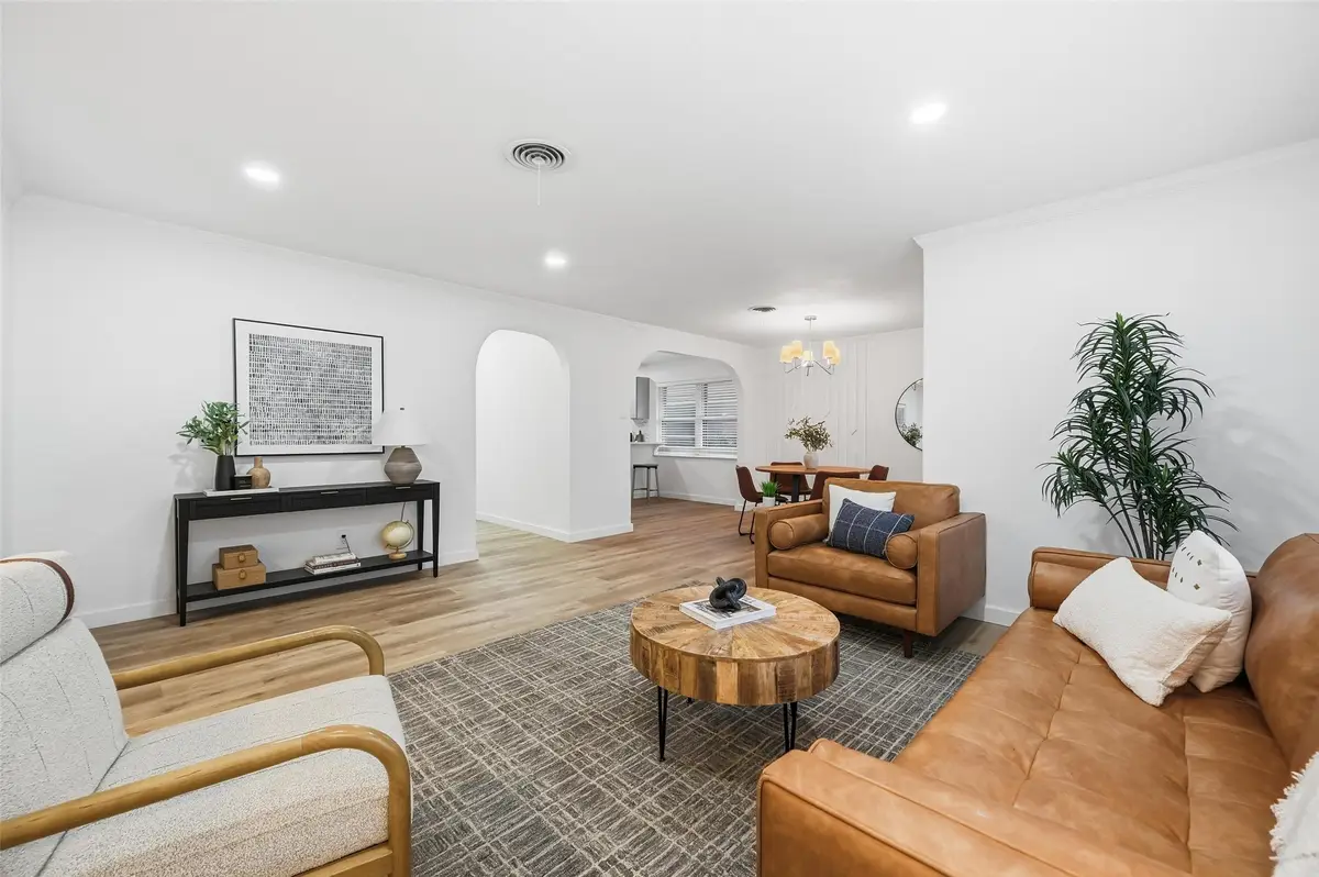 816 Green Cove Lane, Dallas, TX 75232 - Image #1