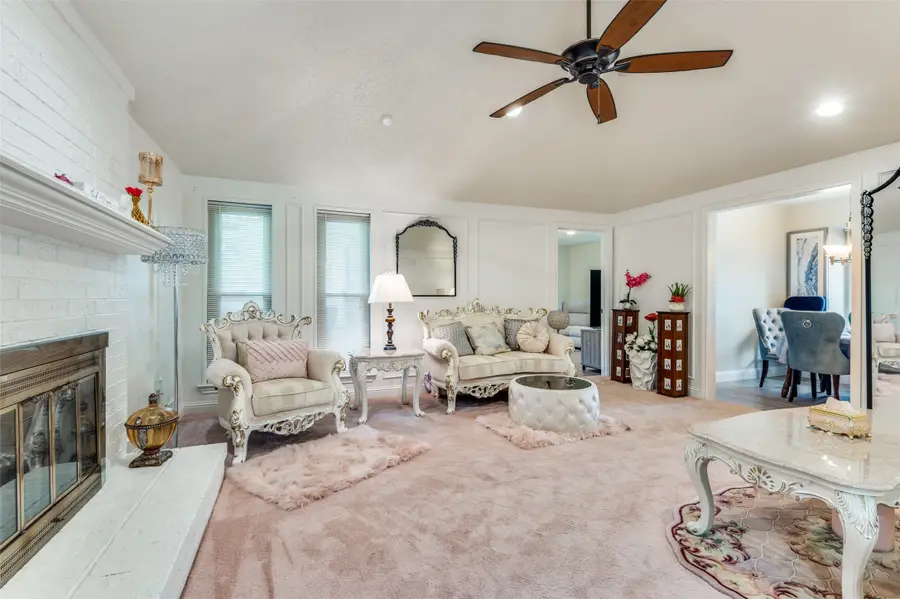 1513 Silverleaf Drive, Carrollton, TX 75007 - Image #2