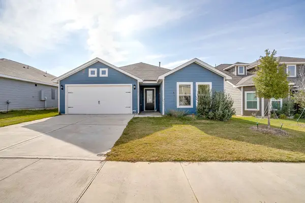 10813 Copper Hills Lane, Fort Worth, TX 76108