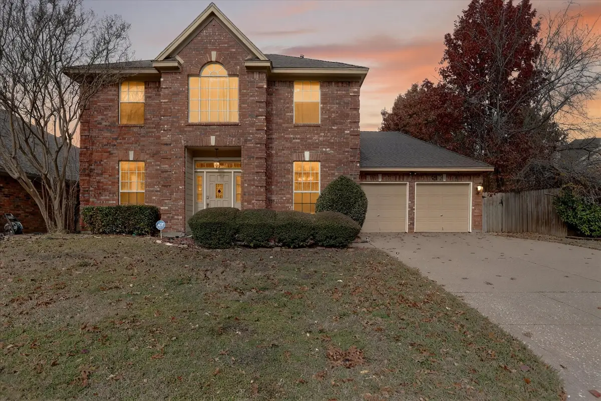 6114 Pinwood Circle, Arlington, TX 76001 - Image #1