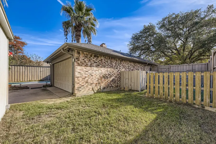 644 Burning Tree Lane, Coppell, TX 75019 - Image #2