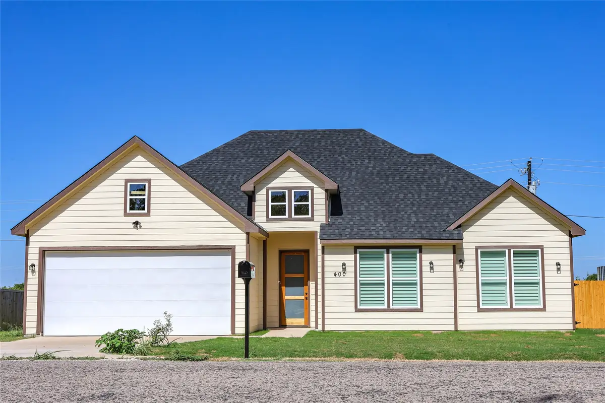 400 Simpson Drive, Southmayd, TX 75092 - #1