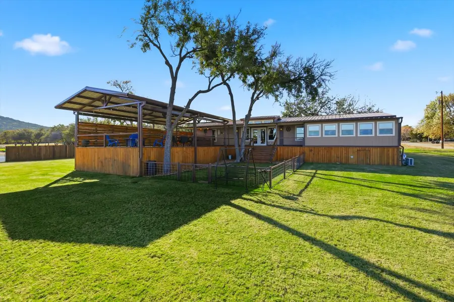 1901 Poston Drive, Graford, TX 76449 - Image #3