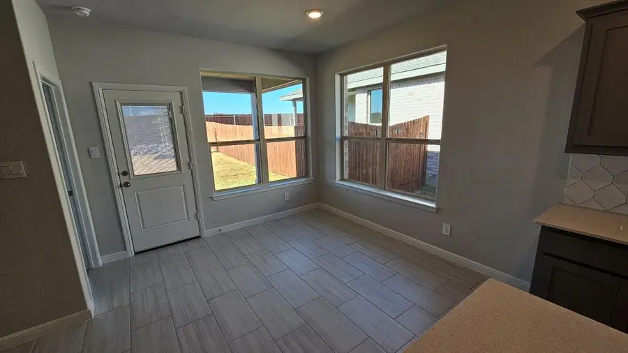 505 Babbling Brook Drive, Denton, TX 76249 - Image #3