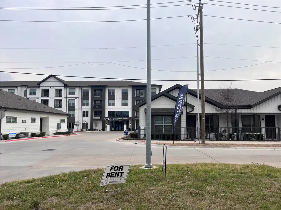 428 Sunset Lane, Fort Worth, TX 76114 - Image #2