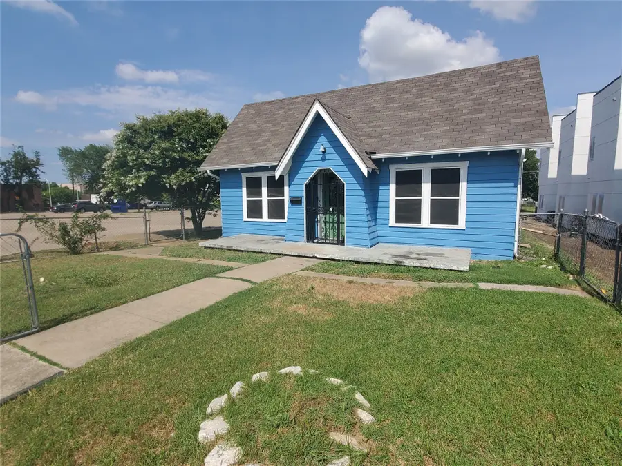 1327 S Jennings Avenue, Fort Worth, TX 76104 - Image #2