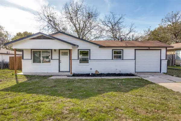 5228 Stanley Keller Road, Haltom City, TX 76117