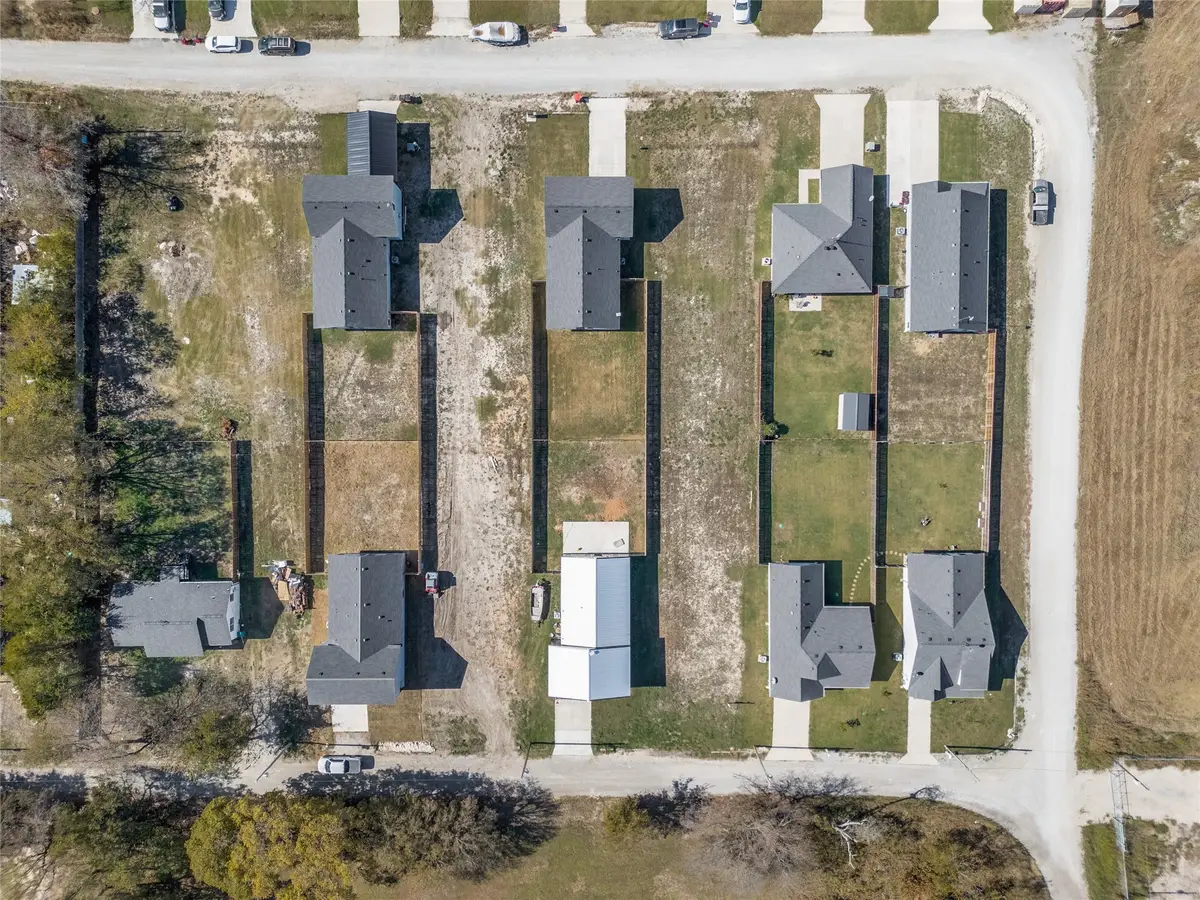 314 N Helton Street, Randolph, TX 75475 - Image #1