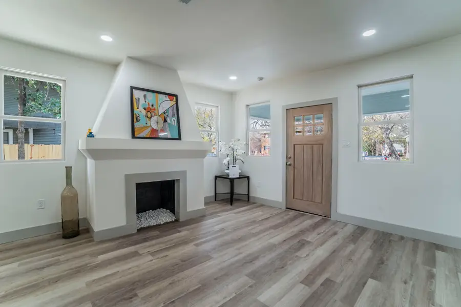 5914 Victor Street, Dallas, TX 75214 - Image #3