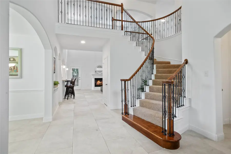 3002 Oaklawn Court, Arlington, TX 76001 - Image #2