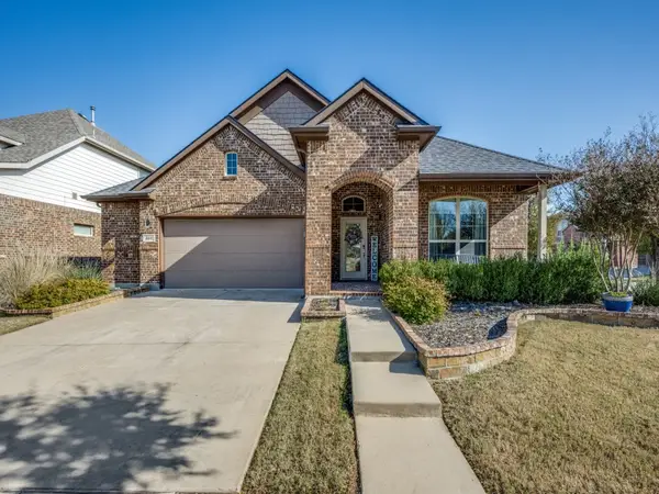 200 Oakmont Drive, Argyle, TX 76226