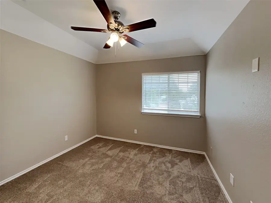 1477 Apenzell Lane, Lewisville, TX 75067 - Image #2