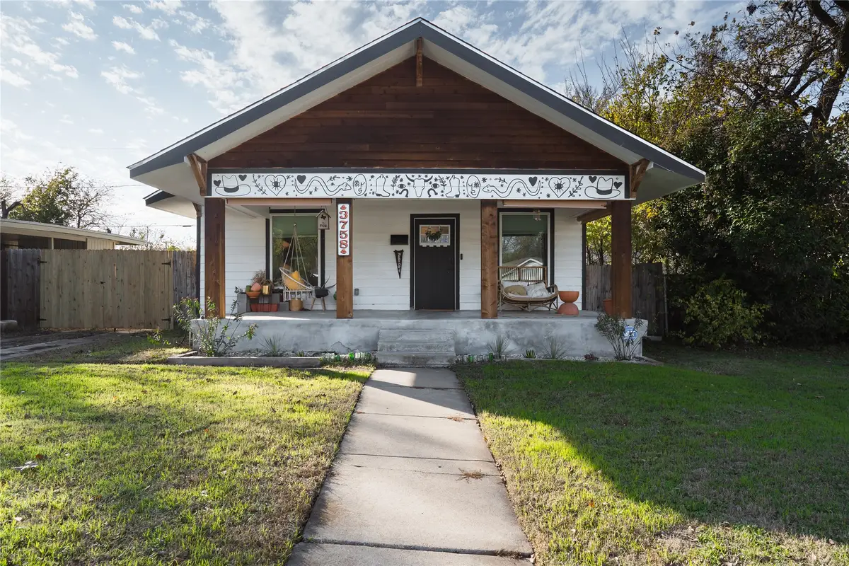 3758 Wayside Avenue, Fort Worth, TX 76110 - Image #1