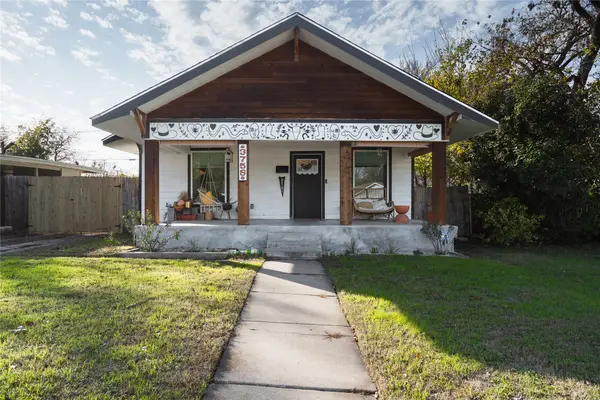 3758 Wayside Avenue, Fort Worth, TX 76110