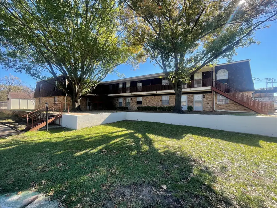 106 E Josephine Avenue, Weatherford, TX 76086 - Image #3