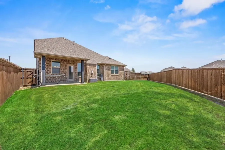 2055 Glaston Road, Forney, TX 75126 - Image #2