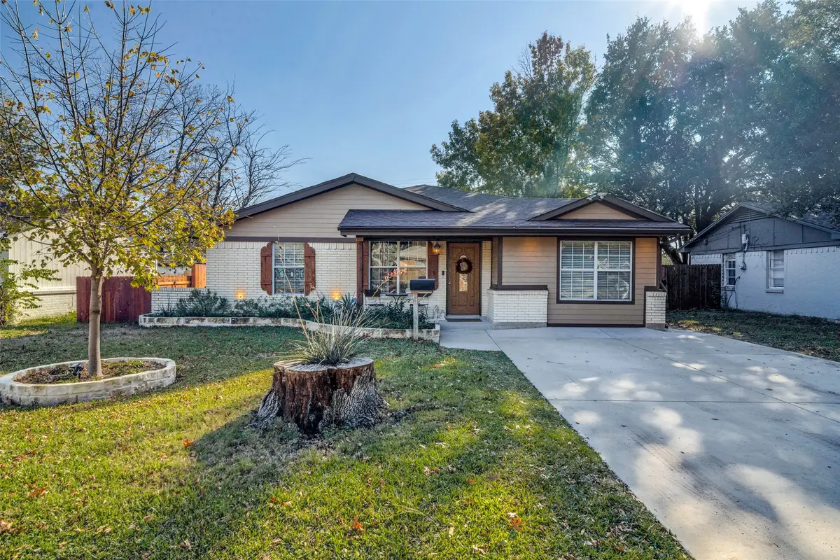 3704 Sidney Drive, Mesquite, TX 75150 - Image #1