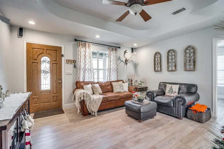 3704 Sidney Drive, Mesquite, TX 75150 - Image #3