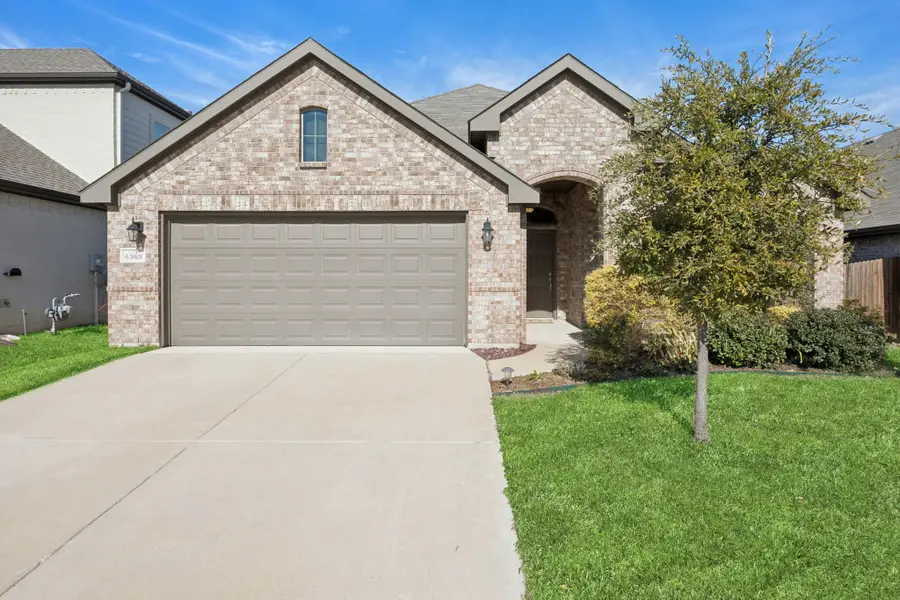6369 Red Cliff Drive, Fort Worth, TX 76179 - Image #2