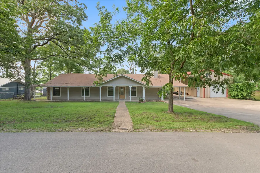 323 Dyer Circle, Payne Springs, TX 75156 - Image #2