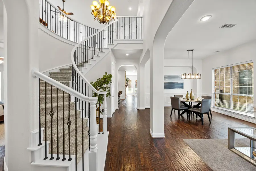 2242 Legacy Trail, Irving, TX 75063 - Image #2