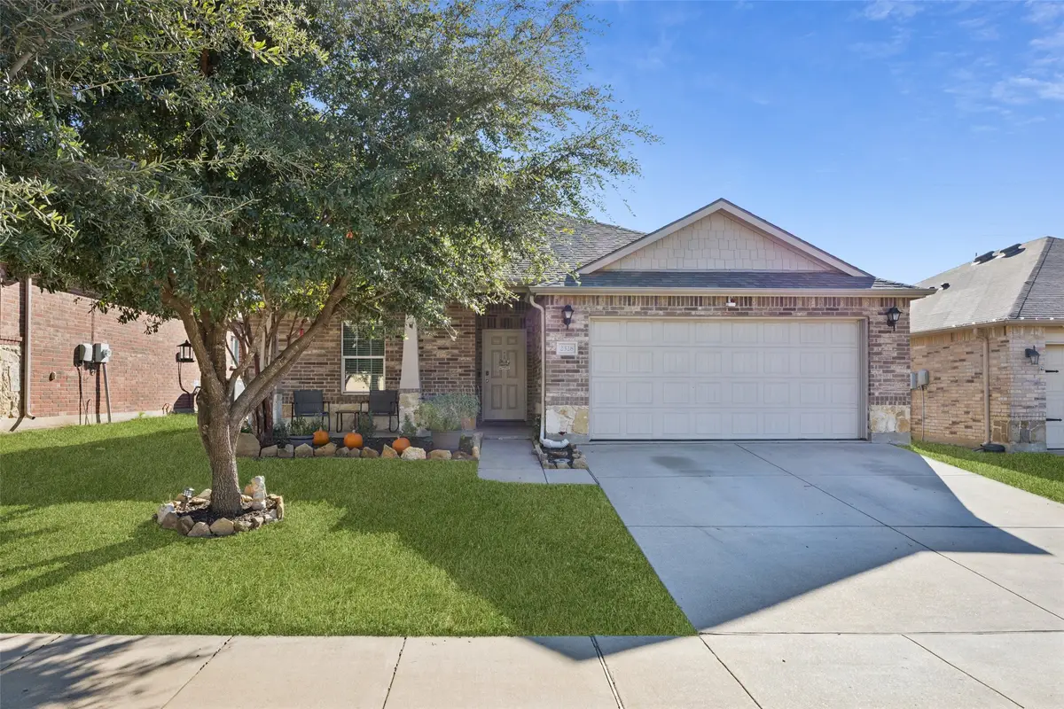 2328 Angoni Way, Fort Worth, TX 76131 - Image #1