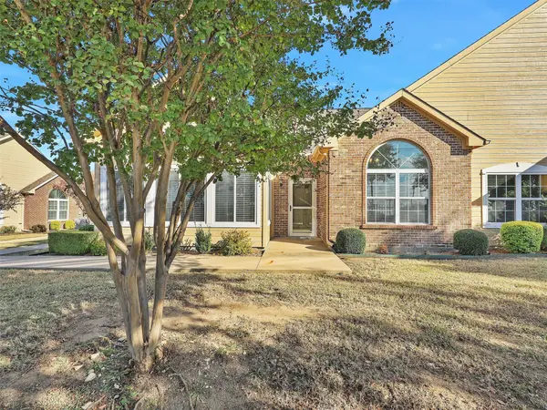 2601 Marsh Lane #124, Plano, TX 75093