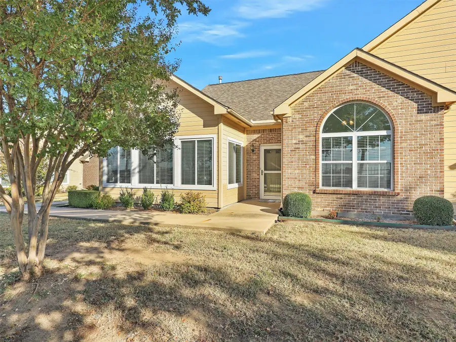 2601 Marsh Lane #124, Plano, TX 75093 - Image #2