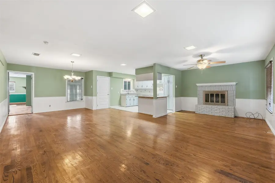 1640 Elizabeth Drive, Garland, TX 75042 - Image #2