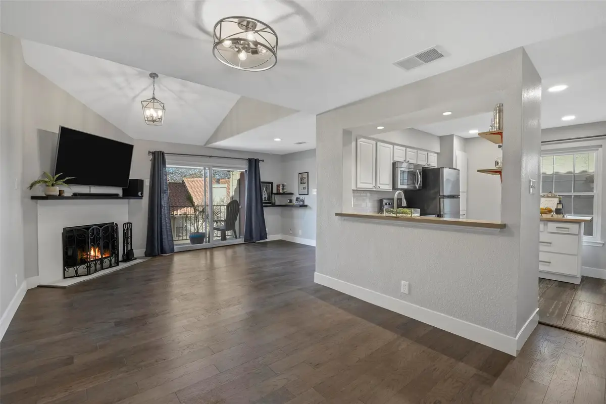 4777 Cedar Springs Road #5F, Dallas, TX 75219 - Image #1