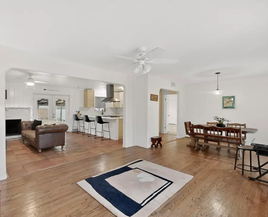 514 W Ridgewood Drive, Garland, TX 75041 - Image #3