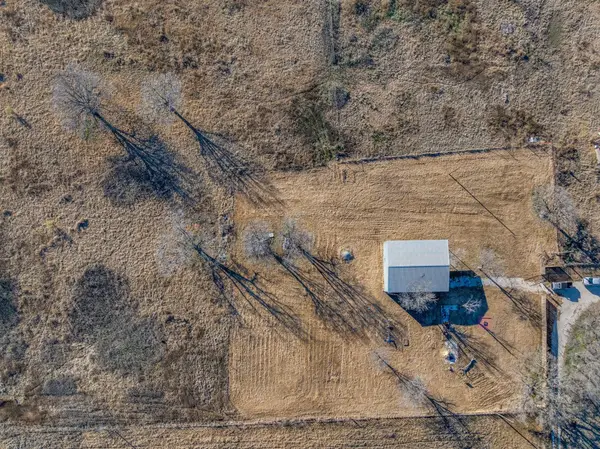 126 Private Road 1652, Chico, TX 76431