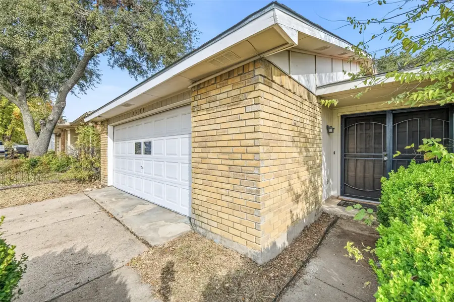 7408 Buttonwood Drive, Fort Worth, TX 76137 - Image #3