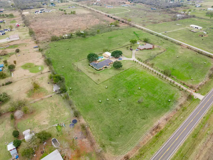 5612 E State Highway 243, Kaufman, TX 75142 - Image #2