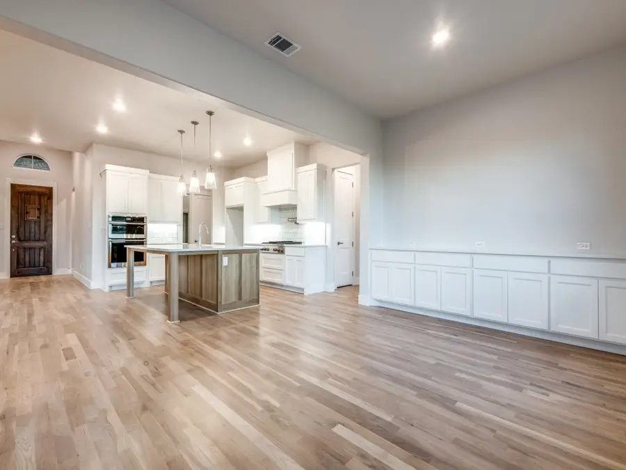 4109 Hydrangea Drive, McKinney, TX 75071 - Image #2