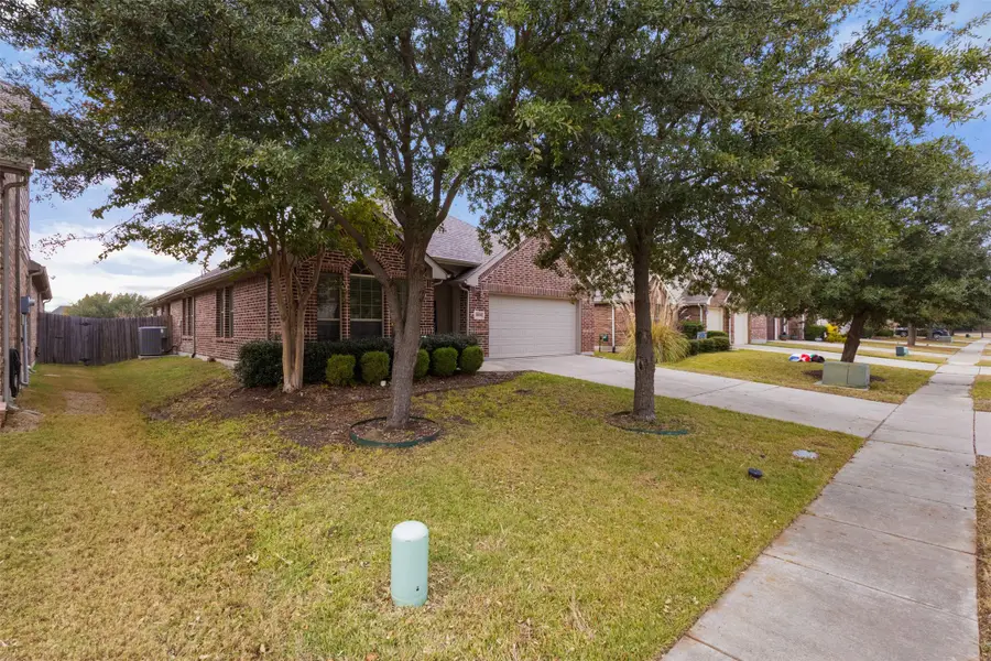 3009 Barkwood Drive, McKinney, TX 75071 - Image #2