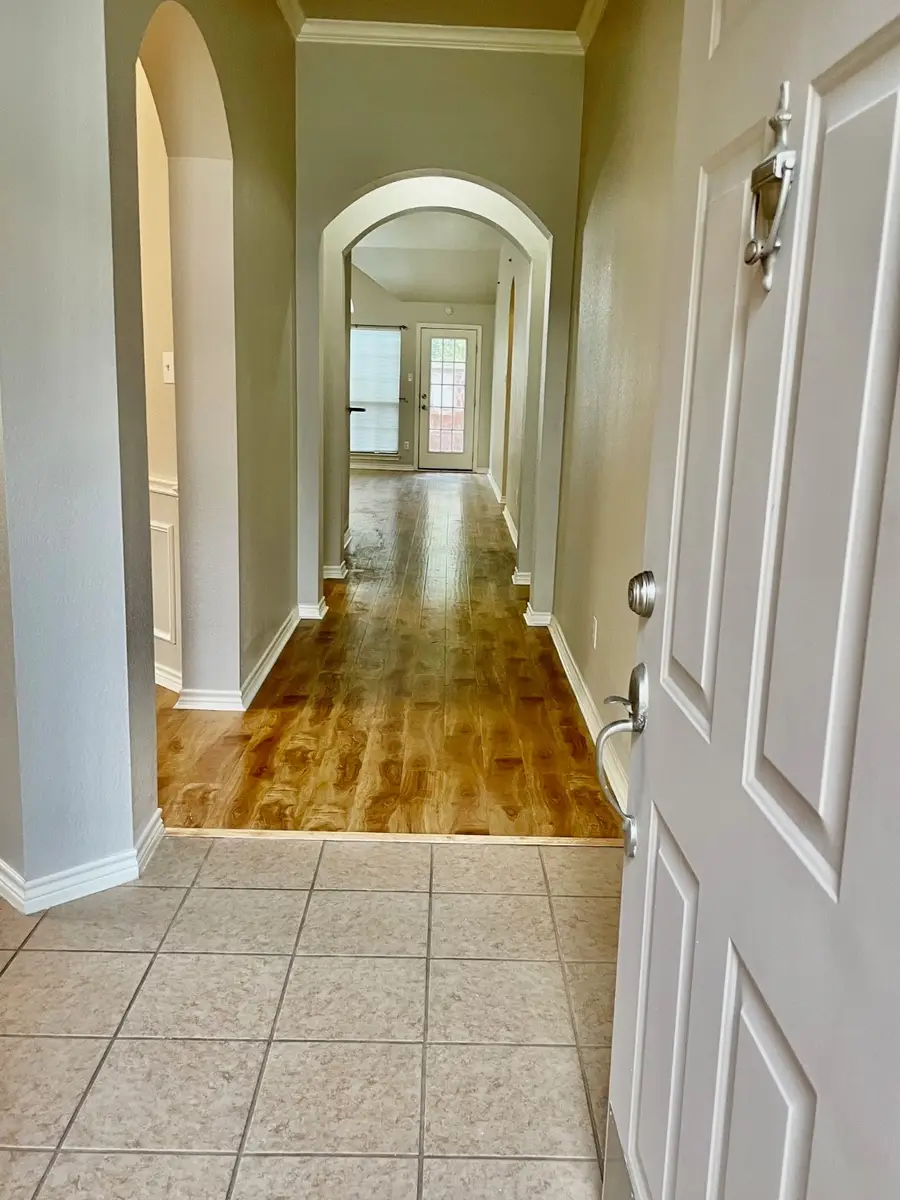 6300 Eagles Rest Drive, Fort Worth, TX 76179 - Image #3