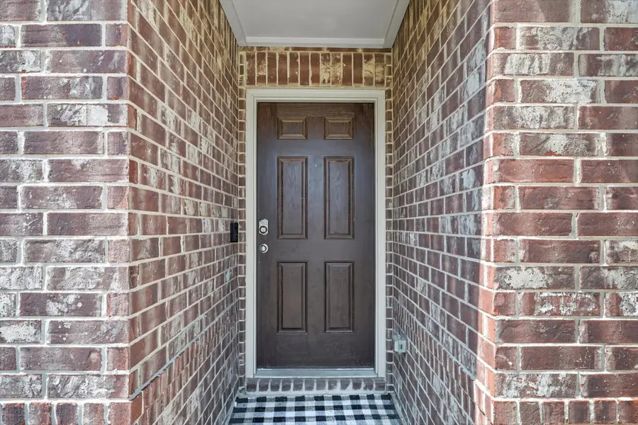 10124 Wyseby Road, Fort Worth, TX 76036 - Image #2