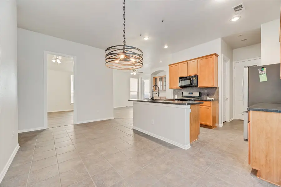 1829 Forsythe Drive, Savannah, TX 76227 - Image #3