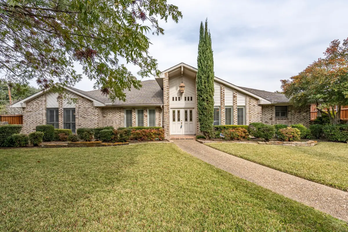 6415 Barkwood Lane, Dallas, TX 75248 - Image #1
