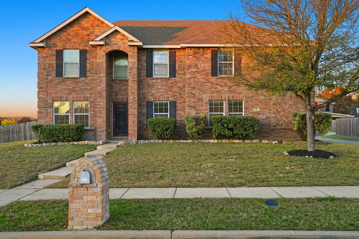 700 Locustberry, Red Oak, TX 75154 - Image #1