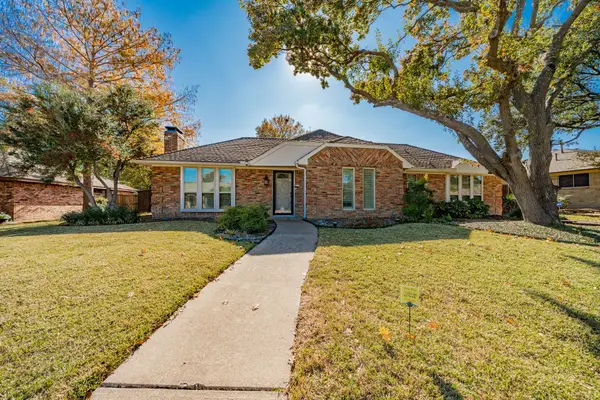 2208 Vickers Drive, Plano, TX 75075